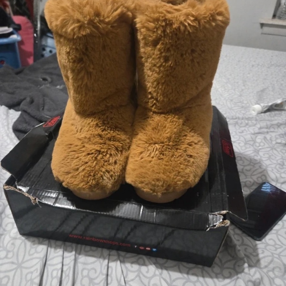 Cozy Tan Faux Fur Boots